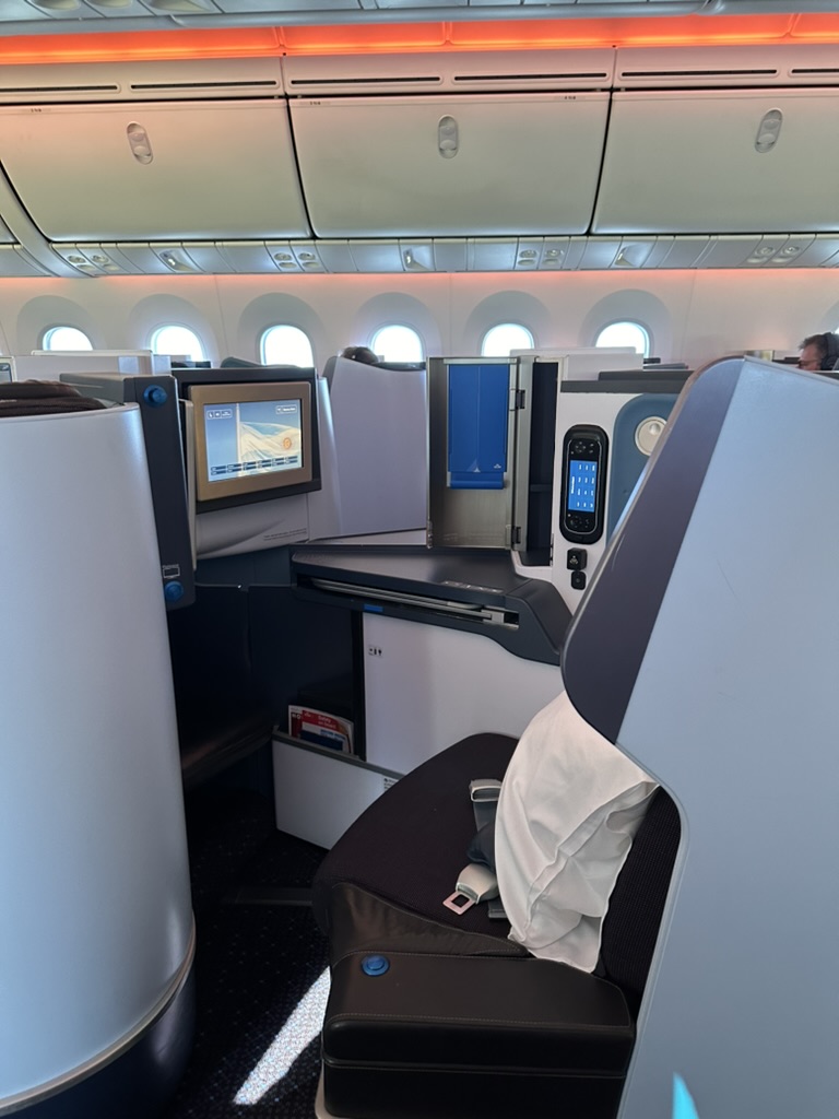 Business Class-stol som blir en helt plan säng